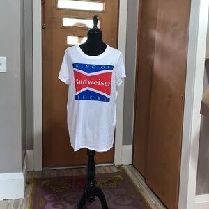 TORRID classic fit crew tee, Budweiser beer